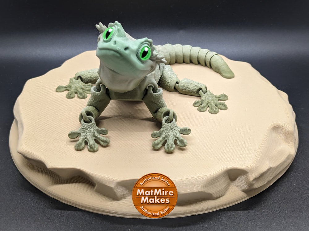 Crested gecko toy hot sale